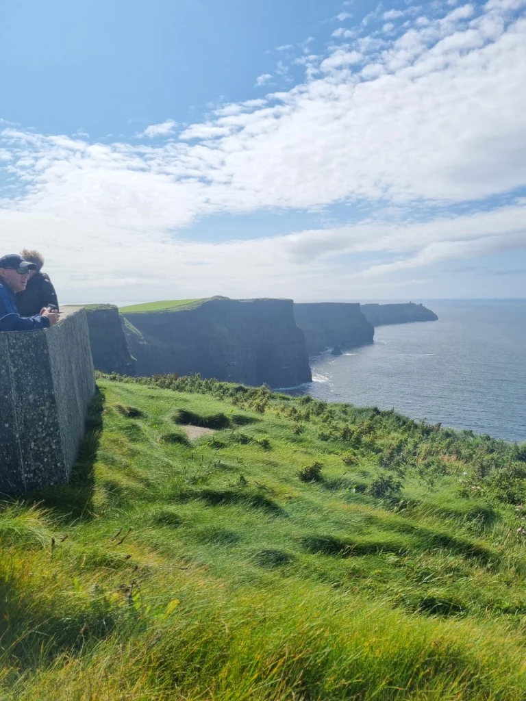 Galway Taxis Tours to Cliffs of Moher